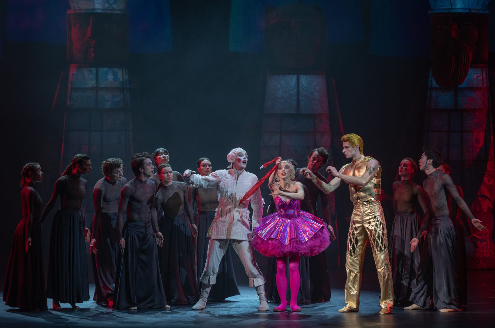 СТРАВИНСКИЙ.КУКЛЫ.ТАНЦЫ